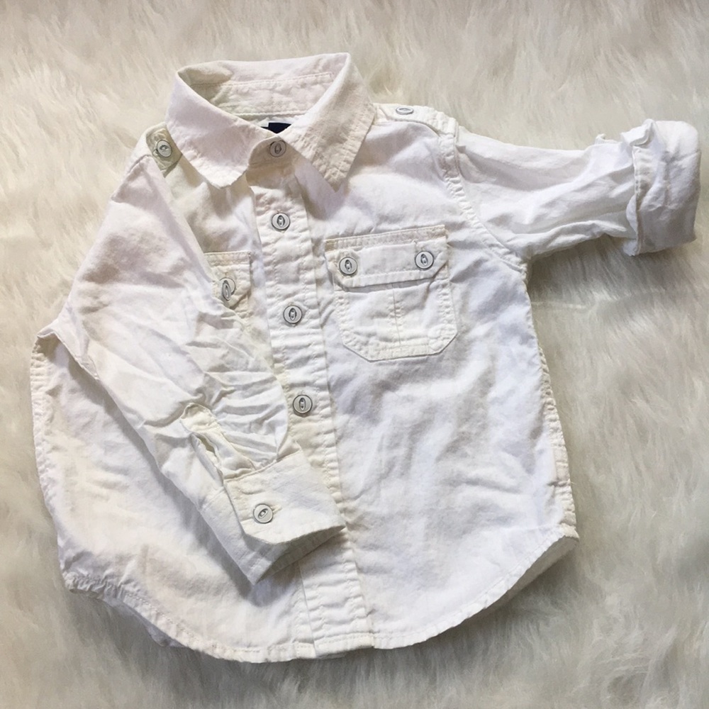Infant boy button down shirt size 12-18 months